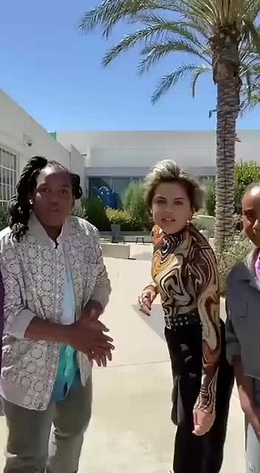 Havan Flores Long Hair: Styling Tips and Tricks