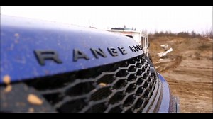 19K views · 29 shares | Range Rover SVR gegen alle: Mercedes, Toyota, Mitsubishi, Hummer und Subaru  | AUTO BILD | Facebook