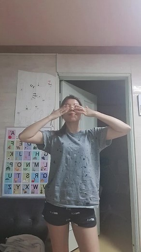 im okay lets do the work work work from home 🕺 🤣🤣