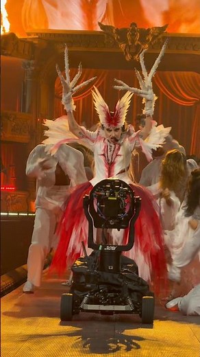 Lady Gaga Performing “ Bad Romance “ Live in Los Angeles, CA 🫦