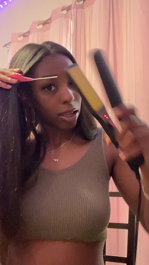 Its not giving demure its giving DELUSIONAL 🙂‍↕️🤏🏾🤏🏾 #fyp #viral