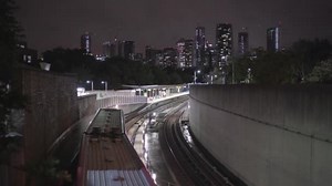 Dlr Train Station London Clear Night Buildings Canary Wharf Background
