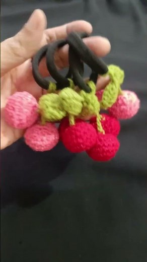 CHERRY KEY CHAINS 🍒 | CROCHET PATTERN FOR BEGINNERS