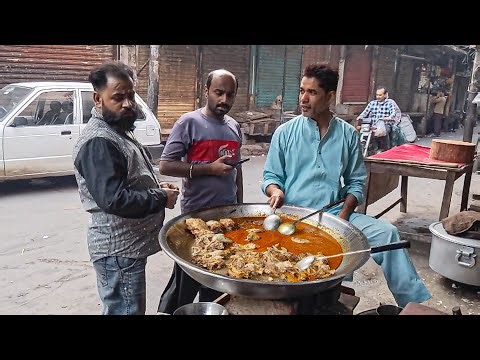 AUTHENTIC PAKISTANI BREAKFAST | MORNING STREET FOOD JOURNEY | DESI FOOD VIDEO COMPILATION