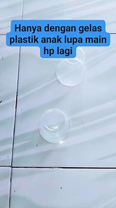 570K views · 2.9K reactions | Hanya dengan gelas palstik bikin anak lupa main hp #diy #idekreatif #tipsandtricks #ideas #tutorial #reelsfyp #reelsviral #reelstrending #reelstrendingviral #reelstrendingfyp #gelasplastik | alel family | Facebook