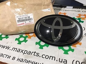 5314133130 53141-33130 Оригинал эмблема решетки радиатора передняя Toyota Camry 70 Avalon Rav4