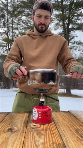 Owl Eyes Wilderness on Instagram: "Simple solution if you run out of gas while backpacking. 🪶 #hiking #backpacking #survivaltip #survival #bushcraft #wildernesssurvival"
