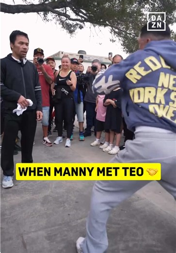 Manny Pacquiao's Hilarious Teófimo López Impression