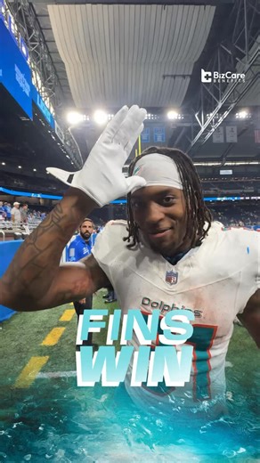 pls watch til the end for the dance 🕺 | Miami Dolphins