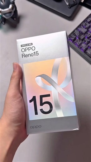OPPO Reno 15 Unboxing 📦 | First Look, Design, Camera, Display & Box Contents (2026)