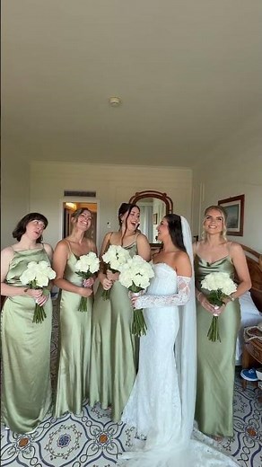 A beautiful getting ready in Sorrento Italy #bride #italy #wedding