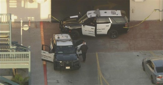 Dead body discovered at Redondo Beach Pier