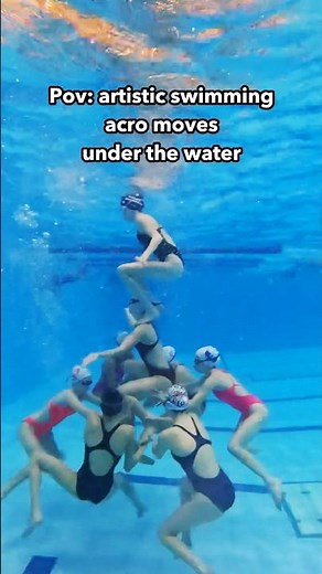 🧜‍♀️ Acrobatic moves in artistic swimming… #artisticswimming