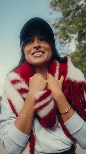 ASM🍒 on Instagram: "She looks EVERYTHING in red, guys, I love it, I hope Alex wears more red 🥲🙏🏻❤️ @alexandrasaintmleux 💌 #fanpage About Alexandra Saint Mleux, if you want more content like this or similar, follow @mleuxpage for more!!!. I'm not trying to impersonate Alex or anyone else. #alexandrasaintmleux #wag #f1 #ferrari #cl16 #leoleclercsaintmleux #fan #lady #firtslady #love #leclerc #elegance #elegant #girl #explorepage #fan #foryou #fpy #foryoupage #viral"