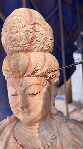 Traditional wood carving is more than just work — it is patience, focus, and respect for the material. Every cut is guided by experience, not machines. 👉 Do you think traditional carving should always be preserved #TraditionalWoodCarving #HandCarved #WoodCarvingArt #TraditionalCraft #Woodworking #HandmadeArt #Craftsmanship #WoodArt #CarvingProcess #ArtisanWork #FBReels #ReelsFacebook #HeritageCraft #ManualCarving #fblifestyle | WoodArt
