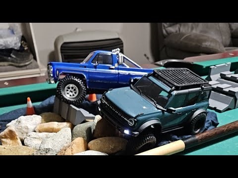 Xhausted is live! With TRX-4M Crawling ON A POOL TABLE!