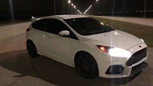 9.7K views · 82 reactions | A Focus RS takes on two different generation M3’s in Mexico! BMW E92 M3 - Secondary cat delete - Intake Pulley - Axleback exhaust - 2 gallons of E85 BMW F80 M3 - Stock | Mk3 Focus RS Club | Facebook