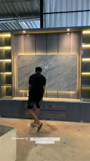 Rak tv minimalis ini siap ubah rumah mu tambah cantik dan elegan ! Di Mr. Java Furniture jepara , kamu bisa custom sesuai keinginan mu . minat bisa chat admin !!! #raktvminimalis #backdroptv #buffettv #interiorrumah #rumahminimalis