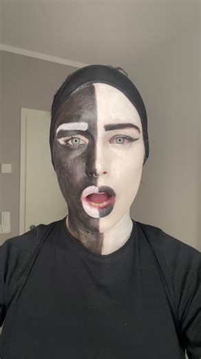 Enhancing Symmetry: The Beauty of Close-Up Shots