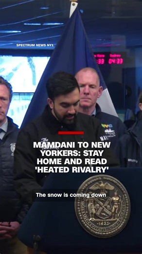 New York City Mayor Urges Reading During Winter Storm