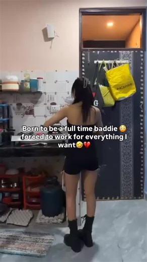 Kitchen baddie😭💔 . . . #reels#insta#like#kitchenbaddieenergy | UR Bae Queen