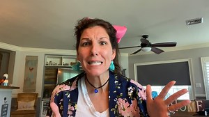 804K views · 13K reactions | Things are going crazy in my home. I bet you can relate. This is what it looks like to social distance, with kids. #coronavirus #socialdistancing #ItsFineItsFIneItsFIneEverythingIsFine I will do my best to keep you sane and laughing during a very difficult time. Stay helathy. Stay safe. | Meredith Masony | Facebook