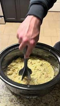 61g Protein Chicken Pesto Pasta (Meal Prep Beast)