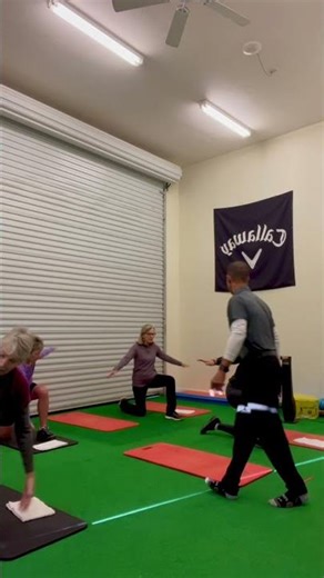 Senior Golf Mobility. Kneeling Torso Rotations.