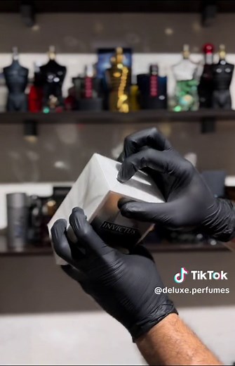 En Deluxe Perfumes te traemos el mas reciente lanzamiento de la línea Invictus de Paco Rabanne, Invictus Parfum, un perfume marino y aromático lanzado en este 2024 😍 Puedes encontrarlo en decant de 5ml por ₡6.000, o la botella completa de 100ml por ₡60.000, escríbenos al 8987-8505, será un gusto atenderte 🤩🤩🙌🏻 #fyp #perfumetiktok #perfume #costarica #puravida #perfumeoriginal #guapiles #perfumemasculino #invictus #invictusparfum #invictuspacorabanne #pacorabanne #2024 #new