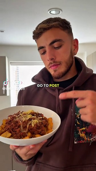 Post Match Meal For Footballers 🥘 (Full Meal & Recipe) High Carbs, Fats & Protein) 🚀 #football #soccer #footballtiktok #food