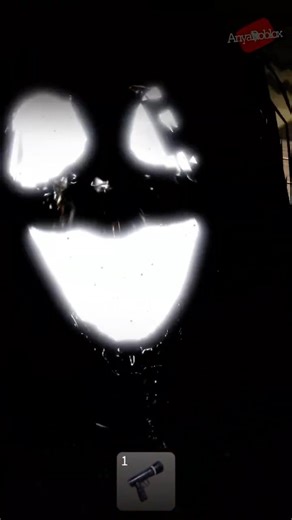 Ophelia - DO NOT Look at her😨😨 - Roblox