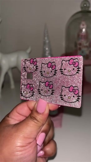 Adorable Hello Kitty Card Cover for Fans