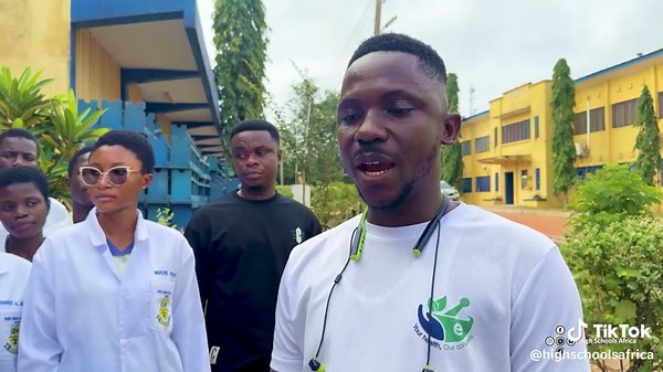 Richlove Oduro Accepts Donation from Evanex Pharmacy