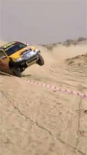 dangerous offroading 4x4 desert jeep rally tacoma dangerous stunt #dakardesertrally #offroading