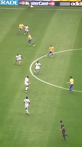 53K views · 438 reactions | El verdadero Ronaldo⚽️ #ronaldo #brasil #futbol #Deportes #mundo #colombia | Laesfericadeportes | Facebook