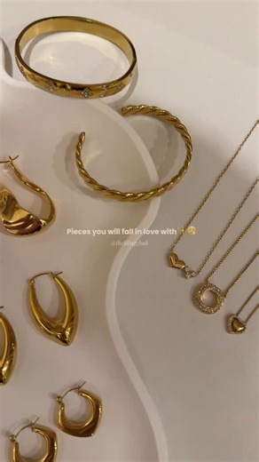 JEWELRY ONLINE STORE IN LAGOS|| WATER PROOF & NON-TARNISH💫🤎 on Instagram: "These are the kind of pieces you don’t get tired of wearing✨ Easy, clean, and perfect for everyday use. If you’ve been looking to add something new to your jewelry collection, this is a good place to start. Shop via website or send a DM🛍️"