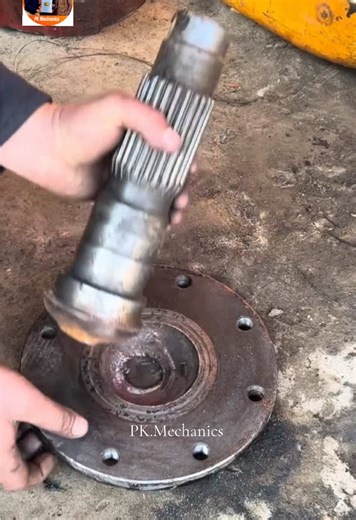 Tractor Axle Repair | Step-by-Step Workshop Fix😎 #TractorRepair #AxleRepair #WorkshopLife #MechanicLife #FarmMachineryUKUSA🇱🇷