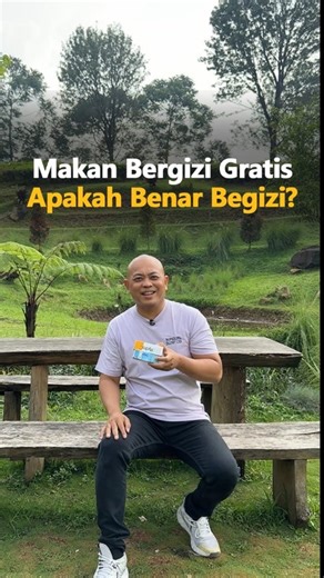 Lukman Bakhtiar on Instagram: "MBG= Makan Bergizi Gratis..? Menurut Anda, MBG ini perlu dilanjutkan? Support saya dengan Follow @lukmanbakhtiar Konsultan terapi trace mineral HydroC & CMD Trainer Hypnotherapy 3.0|ESQ NLP| Kesehatan Mental #lukmanbakhtiar #MakanBergiziGratis #MBG"