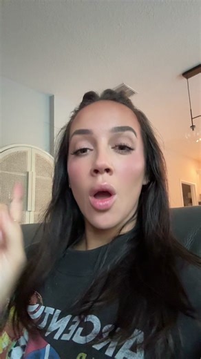 CHELSEA GREEN (@chelseaannegreen)’s videos with original sound - 🧁 snarly carly