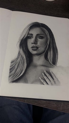 Drawing @tate mcrae
