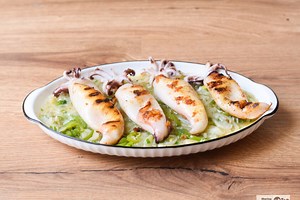 Chipirones encebollados, receta de un clásico del recetario marinero