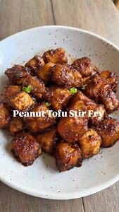 Comment TOFU to get the full recipe sent to your DM inbox ✨ Golden crispy tofu tossed in a creamy, savory peanut sauce — this easy Chinese-style stir fry is packed with flavor and comes together in 20 minutes. A high-protein vegetarian dinner that is better than takeout ls and is completely chaotic mom weeknight-friendly. #peanuttofu #chinesefood #momlife #dinnerideas #tofurecipe | Shuangy's Kitchen Sink