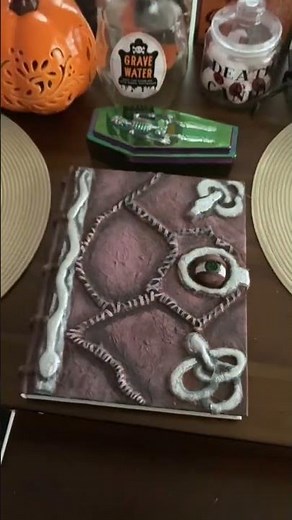 Turning a cookbook into the hocus Pocus spell book! #hocuspocus #craftideas #artprojects #crafty
