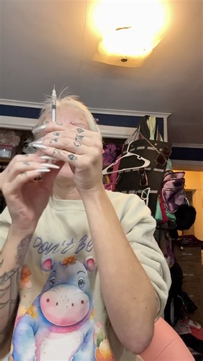 19 comments | Part 2 my setup made it hard to get everything in shot I’ll do a slower vid for rest of face and touch ups for next time Disclaimer: this is not medical advice, i choose to do this with a medical background and anatomy knowledge #henshoovesandhoney #BOTOX #diy # | Hens, Hooves & Honey Homestead | Facebook