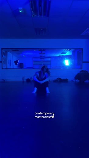 Contemporary Dance Masterclass with DANCEMODE