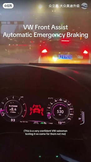 I would never trust the system enough to test it like that. But I guess you have to sell cars somehow. Front Assist is the name of Volkswagen’s automatic emergency braking system. Older systems only used a radar to detect vehicles and pedestrians ahead but now they also combine a camera. | Source: xiaohongshu #vw #frontassist #aeb #atlas #tiguan