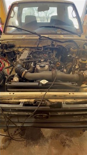 Toyota 22RE first start after rebuilding, sort of