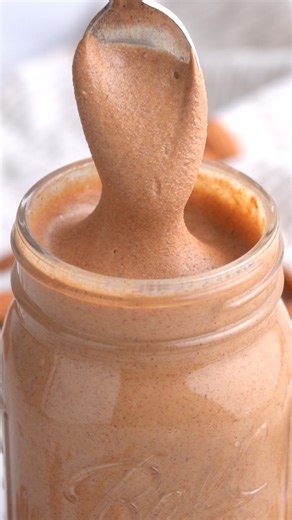 How To Make Super Creamy Almond Butter 🌱 | Live Eat Learn