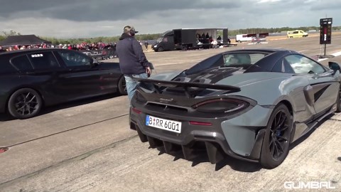 BMW M140i vs McLaren 600LT in drag race competition