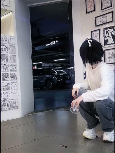 Light Runaway and L shocked 😹 #deathnote #lightyagami #ldeathnote #fyp #cosplay